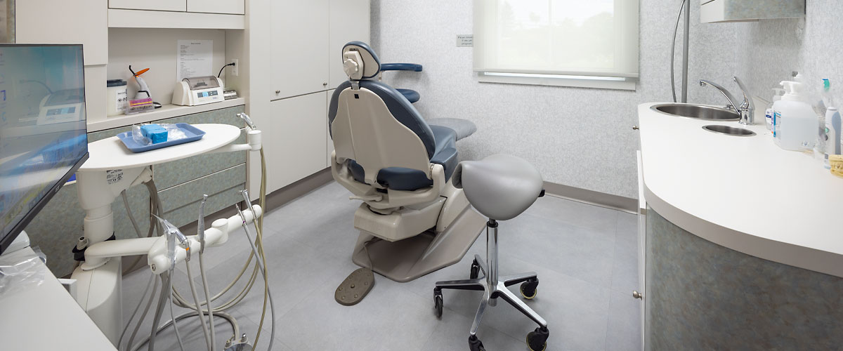 Operatory area at Drs. Ward & Vaurdy dental office